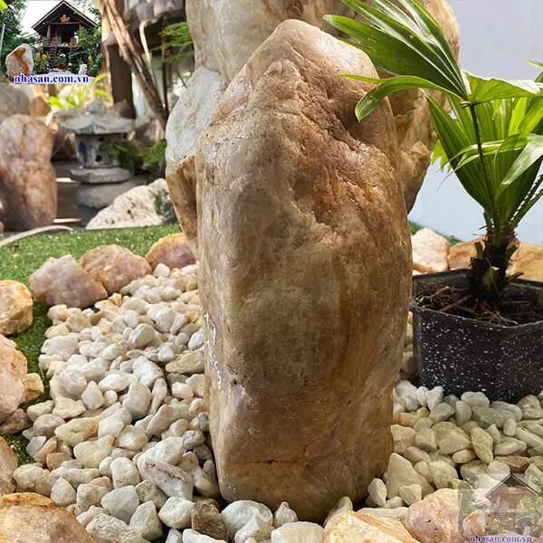 Đá thạch anh hồng thô khối 14kg-K154