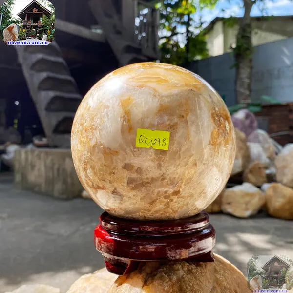 Quả cầu thạch anh màu vàng QC1273, đường kính 14cm, nặng 3.34kg