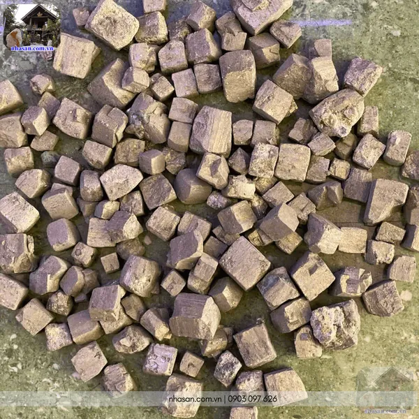 Đá vàng găm phong thủy