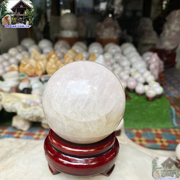 Quả cầu thạch anh hồng 7.6cm-700gr-QC1086