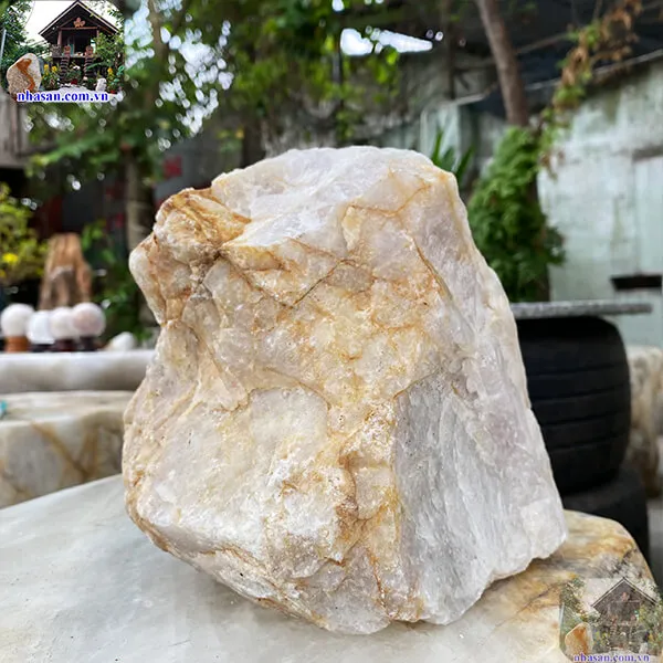 Đá thạch anh hồng thô khối 10kg-K133