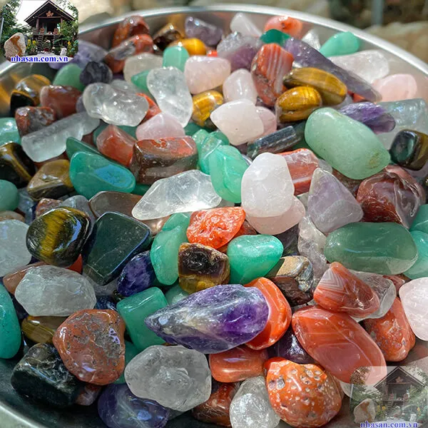Đá ngũ sắc tự nhiên đánh bóng size đại 
