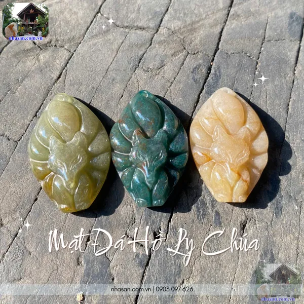 Mặt đá hồ ly chúa nặng khoảng từ 6-7gr, cao 3cm x ngang 2cm - MDC28
