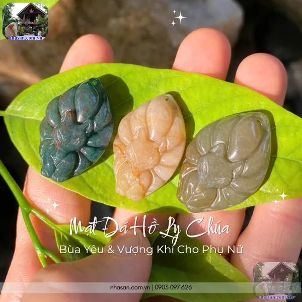 Mặt đá hồ ly chúa nặng khoảng từ 6-7gr, cao 3cm x ngang 2cm - MDC28