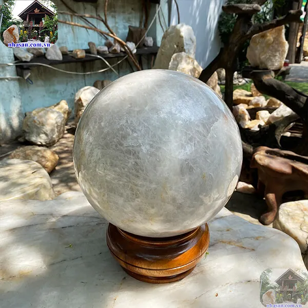 Quả cầu thạch anh trắng 28cm-30.5kg-QC1142
