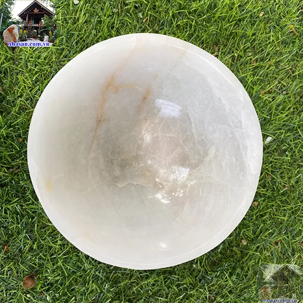Bát đá thạch anh trắng 1.08kg -14.5cm B40