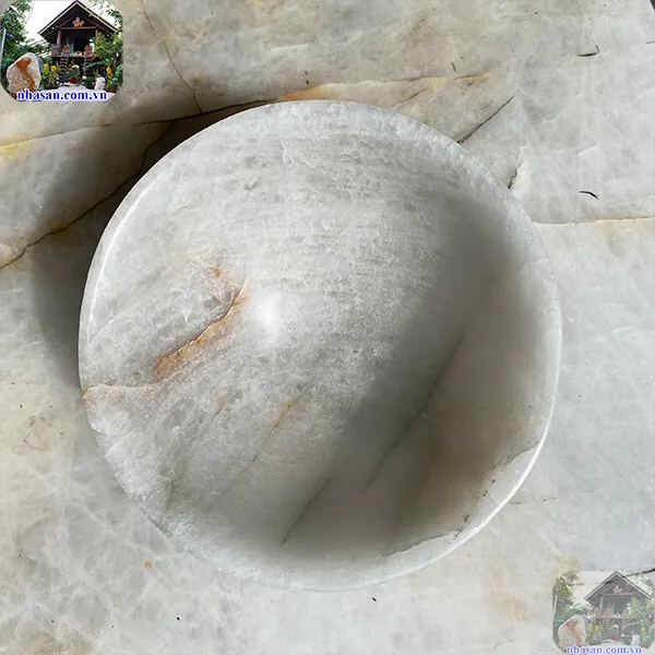 Bát đá thạch anh trắng 1.12kg-14.5cm B25