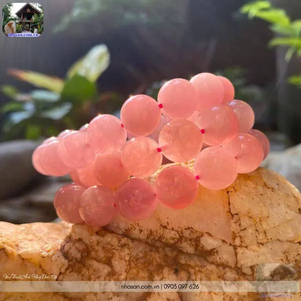 Vòng thạch anh hồng đậm 12ly