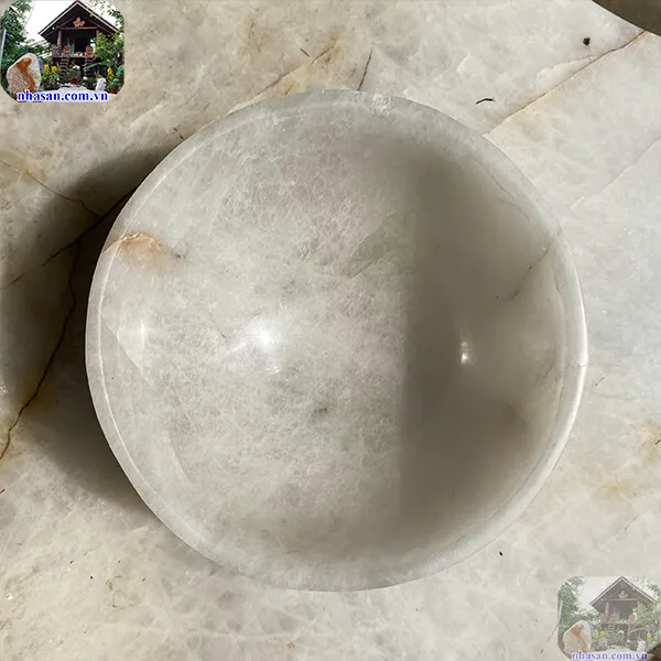 Bát đá thạch anh trắng 1.1kg-14.5cm B26