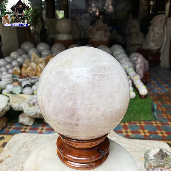 Quả cầu thạch anh trắng 16cm-5.8kg-QC1100