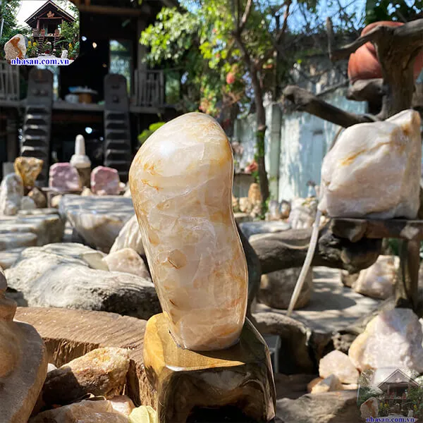 Thạch anh bông vàng 2.96kg (KT: 24.5 x 10 cm) - TAV152