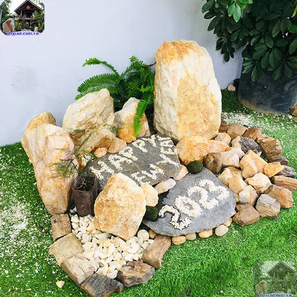 Tiểu cảnh đá phong thủy - xu hướng trang trí tết 2023 TC44
