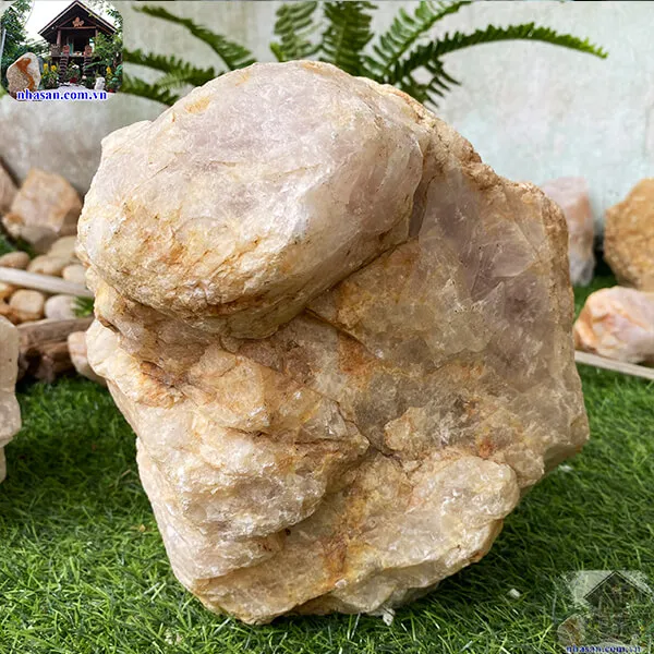 Đá thạch anh hồng thô khối 14kg-K147