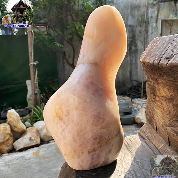 Trụ đá thạch anh hồng T691 nặng 6.8kg, cao 30cm x ngang 16cm x dày 14cm