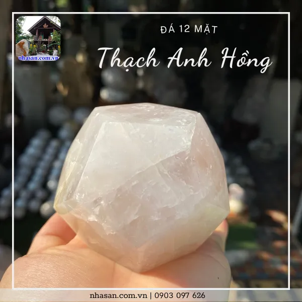 Đá 12 mặt thạch anh hồng QC1324 nặng 410gr, đường kính 8cm