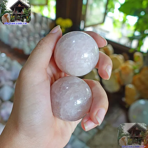 Bảo kiện cầu (bi lăn tay đá thạch anh) tự nhiên giúp đôi tay khỏe mạnh