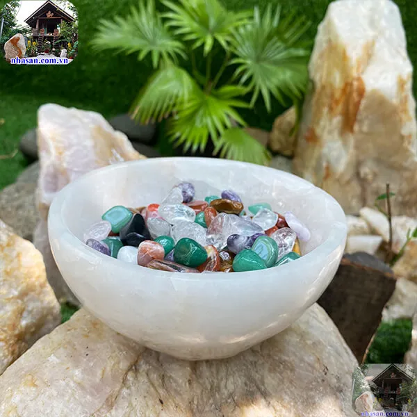 Bát đá thạch anh trắng 1.08kg -14.5cm B40