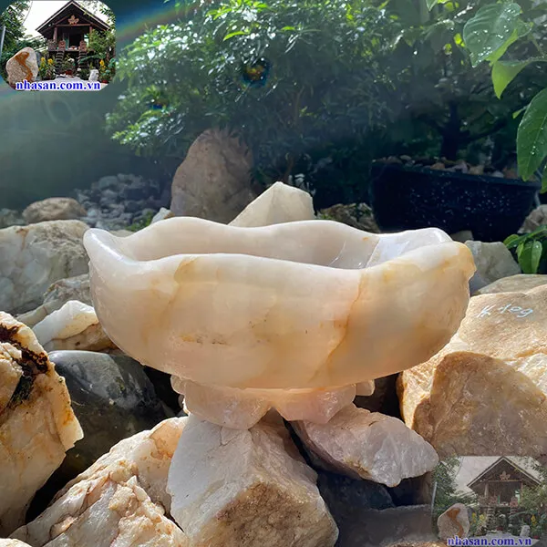 Bát sen thả hoa tắm Phật đá thạch anh hồng 9.5kg (30x13.5cm)