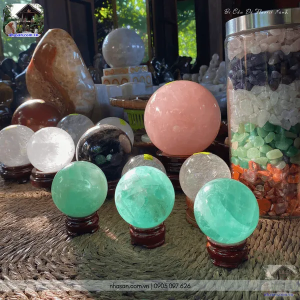 Bi cầu đá fluorit xanh QC1478 - 520gr - 6.8cm