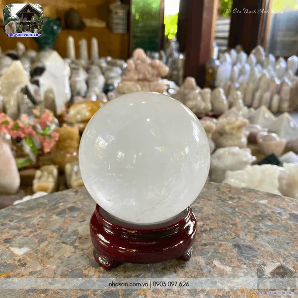 Bi cầu thạch anh trắng QC1472 - 1.04kg - 8.8cm