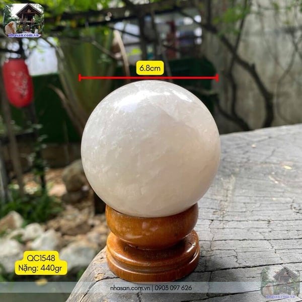 Bi cầu thạch anh trắng QC1548 - 440gr - 6.8cm