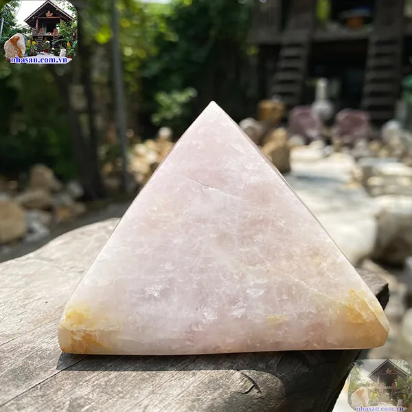 Kim tự tháp thạch anh - Bí mật chưa được bật mí