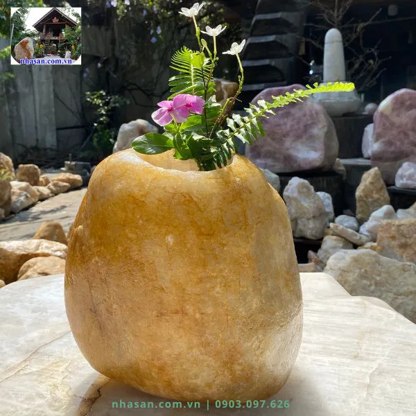Bình cắm hoa đá phong thủy cuội thạch anh hồng BH03, kích thước 26x25.5x19 (cm), nặng 17.5kg
