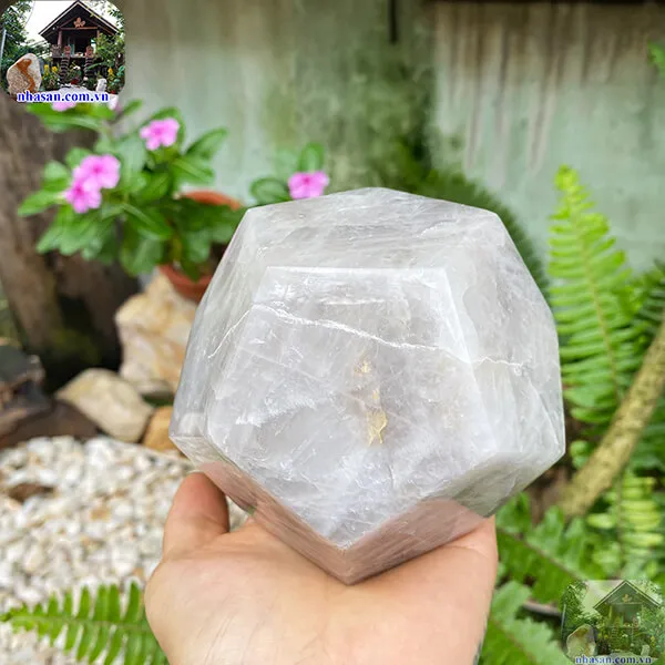 Quả cầu thạch anh trắng 12 mặt - Năng lượng dồi dào, xua đuổi tà khí