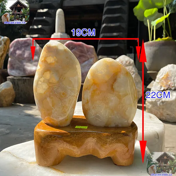 Thạch anh bông vàng 3.1kg (KT: 22 x 19 cm) - TAV137
