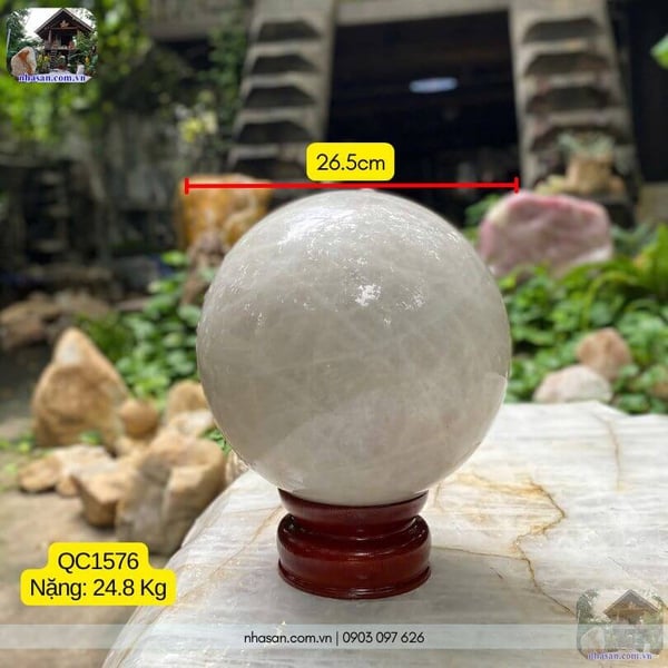 Cầu đá thạch anh trắng QC1576 - 24.8kg - 26.5cm