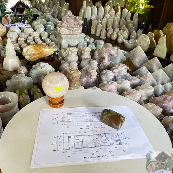 Đá chặn giấy Canxedon tự nhiên năng lượng