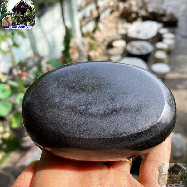 Đá bồ kết đen dùng để massage, chặn giấy-giúp bạn giảm căng thẳng và mệt mỏi hàng ngày