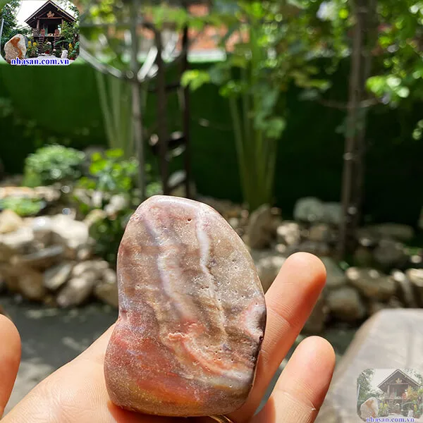 Cục chặn giấy đá canxedon - Mang lại niềm vui và may mắn