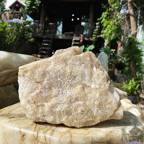 Đá thạch anh hồng thô 7.5kg-K166