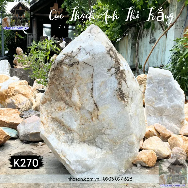 Cục thạch anh thô trắng 230kg, cao 73cm x ngang 50cm, hoành 145cm - K270