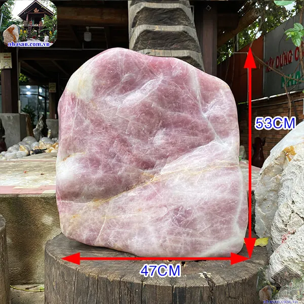 Cuội đá thạch anh hồng thô khối nặng 165kg, cao 53cm x ngang 47cm x dày 40cm - T628