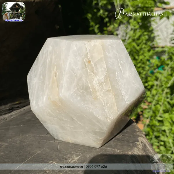 Đá 12 mặt QC1456 thạch anh nặng 3.76kg - 14cm