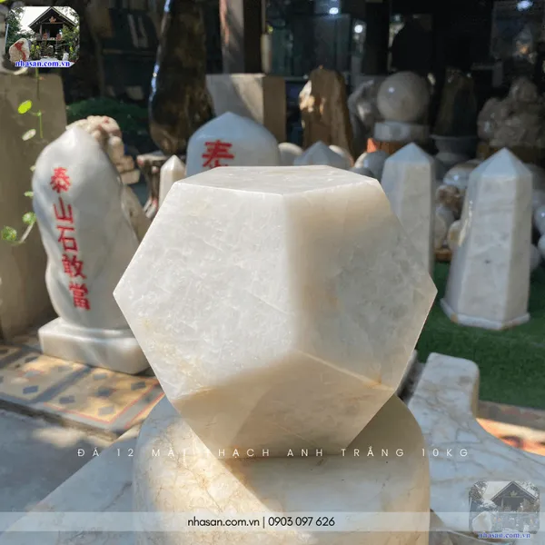 Đá 12 mặt thạch anh trắng 10kg - 21cm - QC1457