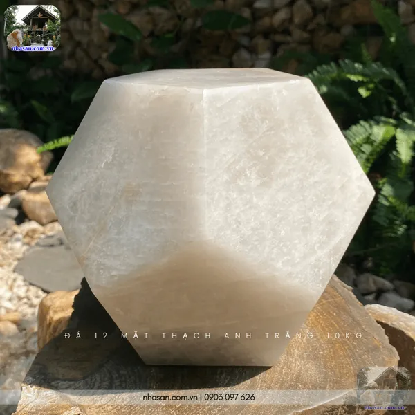Đá 12 mặt thạch anh trắng 10kg - 21cm - QC1457