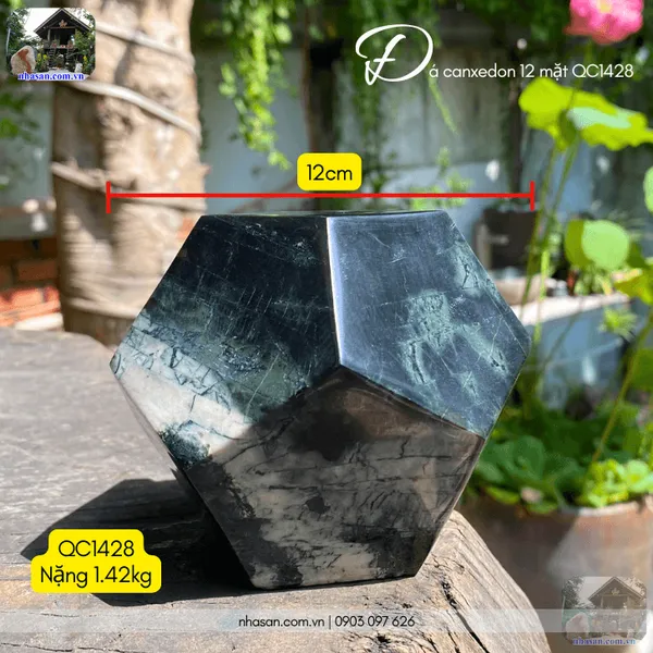 Đá canxedon 12 mặt QC1428 - 1.42kg - 12cm
