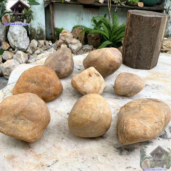 Đá cuội thạch anh (đá thạch anh cuội suối) trấn trạch, điều hòa khí trường