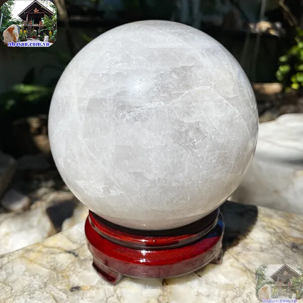 Quả cầu thạch anh trắng QC1299 - 3.12kg - 13cm