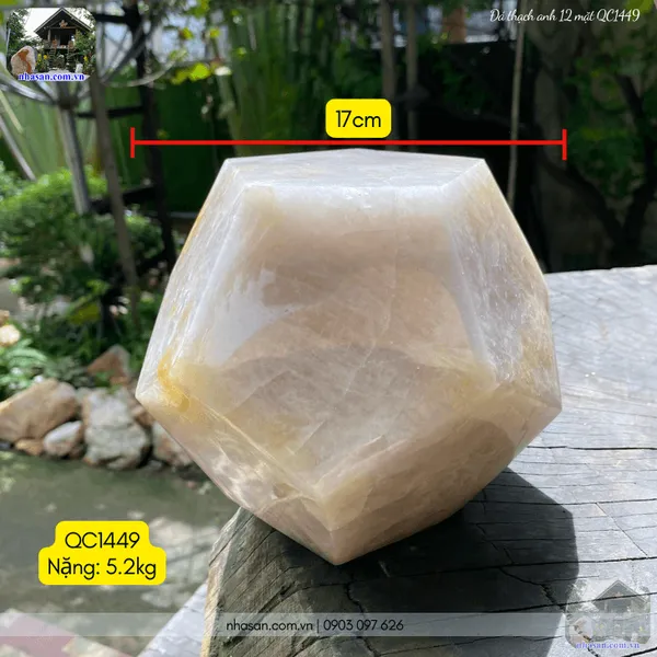 Đá thạch anh 12 mặt QC1449, nặng 5.2kg, đường kính 17cm
