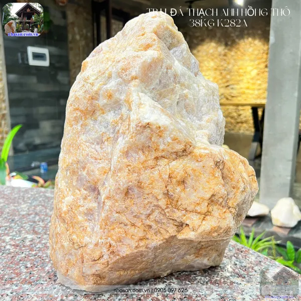 Trụ đá thạch anh hồng thô 38kg, cao 38cm, hoành 86cm - K282A 