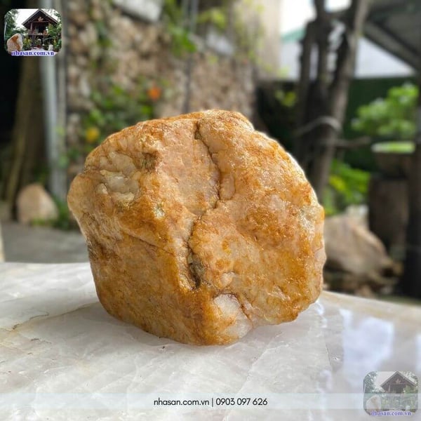 Khối đá thạch anh hồng thô K295 - 4.1kg