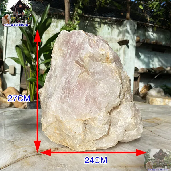 Đá thạch anh hồng tự nhiên 16kg, cao 27cm x ngang 24cm - K128