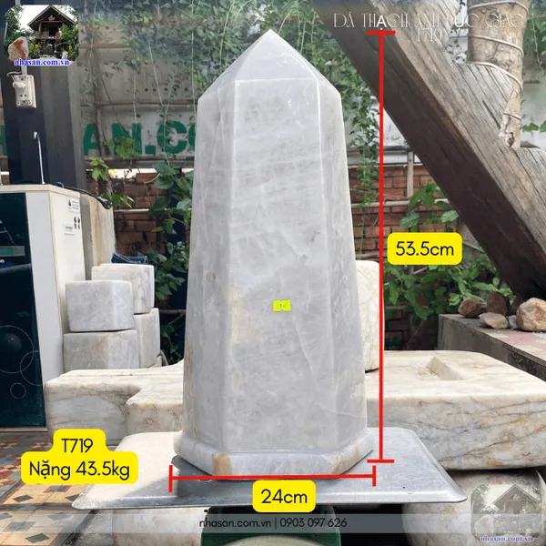 Đá thạch anh lục giác T719 nặng 43.5kg, cao 53.5cm x ngang 24cm