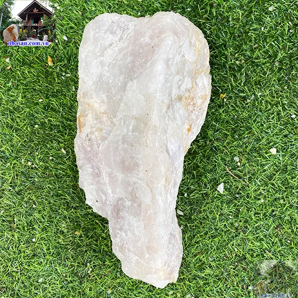 Đá thạch anh hồng thô khối 6.9kg-K137