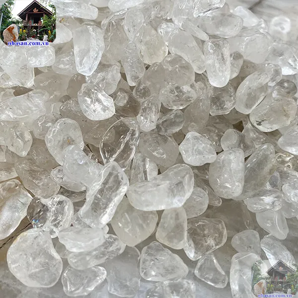 Đá thạch anh vụn trắng đánh bóng phong thủy