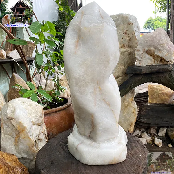 Trụ đá thạch anh trắng 65kg, cao 61cm x ngang 27cm - T554